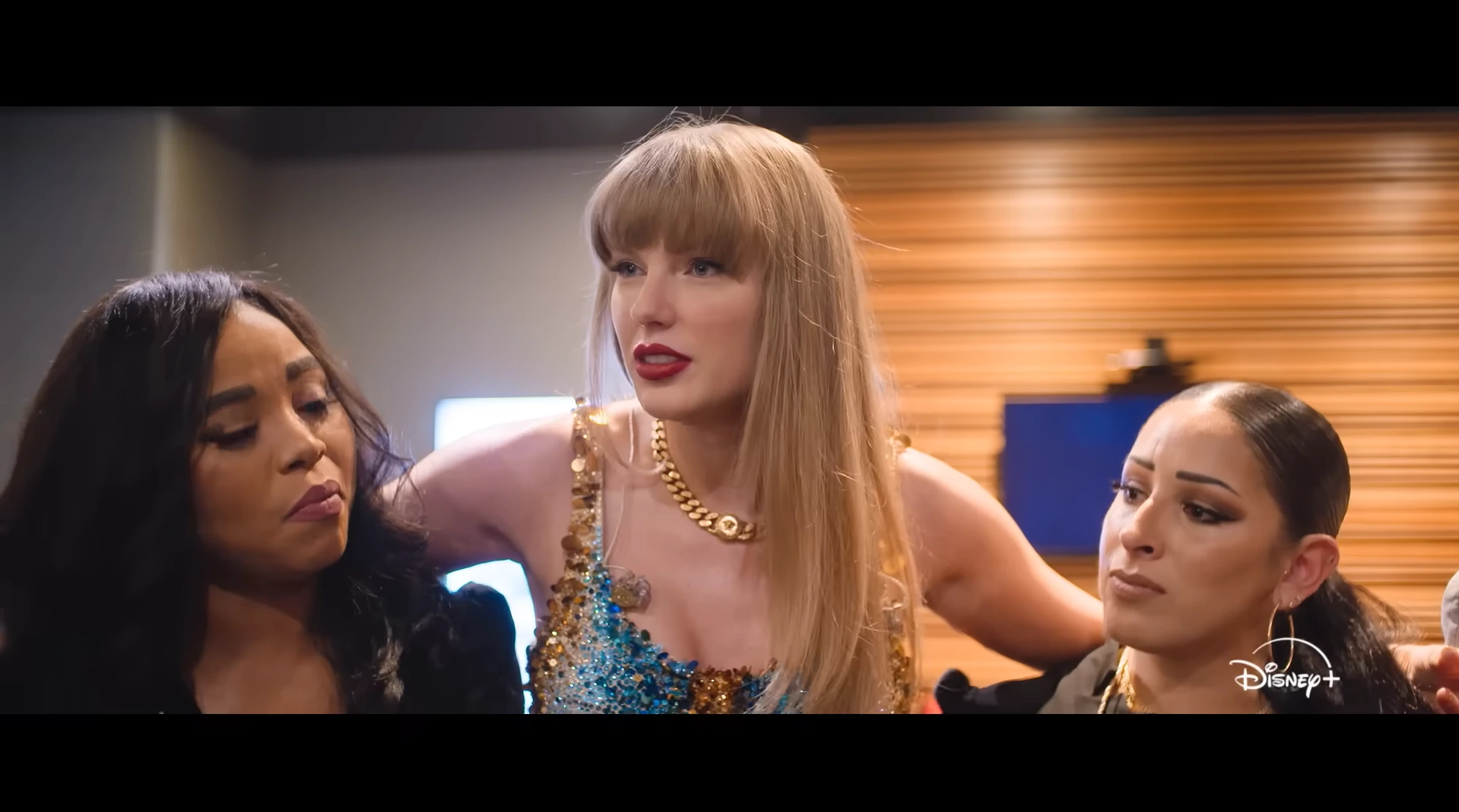Taylor Swift's Eras Tour Film: Will It Smash $33M? Review & Predictions