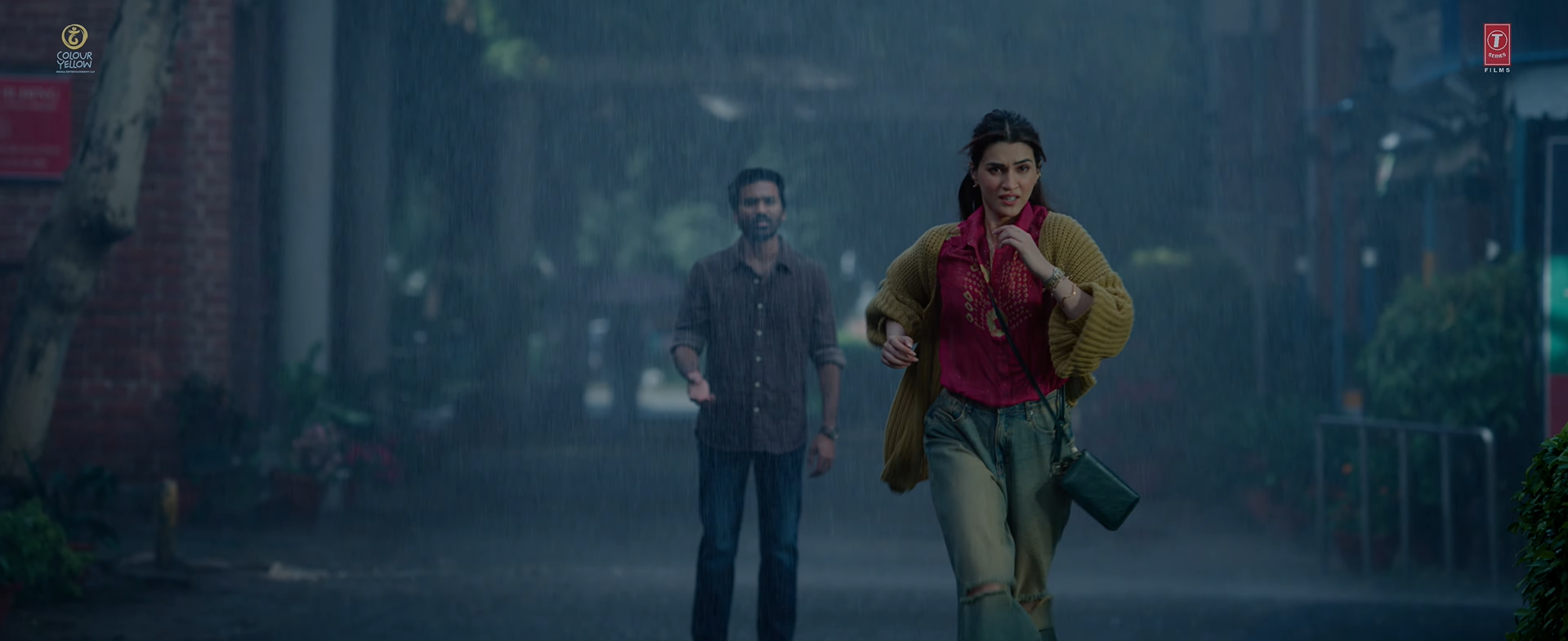 Tere Ishq Mein Trailer Launch: Dhanush & Kriti Sanon Ignite Mumbai with Benaras Romance Vibes